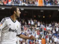 IM电竞官方入口-绿茵场上的双重奏，拜仁铁壁锁比利时，魔笛独舞破苍穹