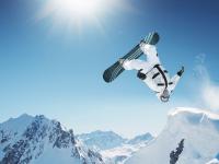 IM电竞-赛道与球场，当F1争冠焦点战遇上开拓者击败老鹰