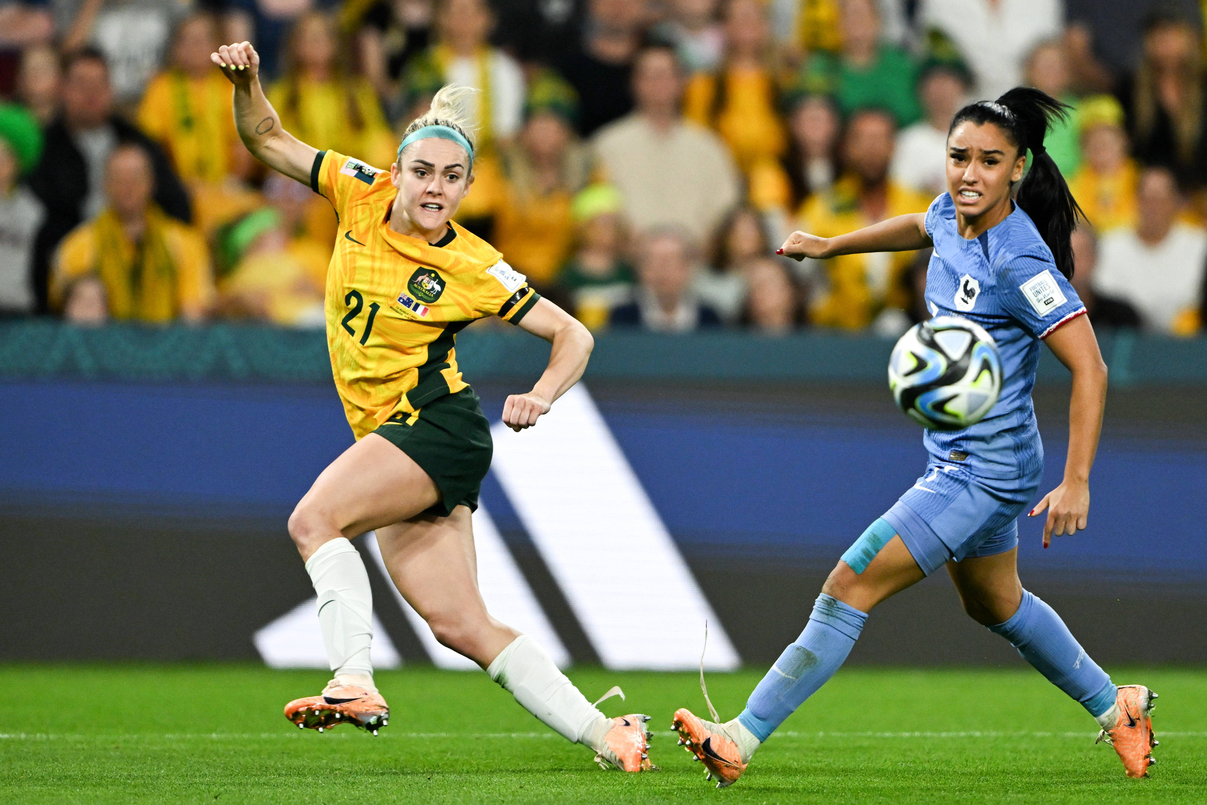 奥地利女足飒爽英姿令人赞叹! 奥地利女足飒爽英姿令人赞叹!