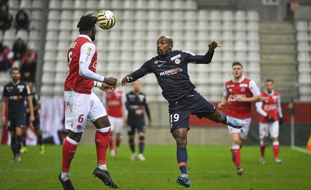 里昂客场不敌兰斯,遭遇两连败 里昂客场不敌兰斯,遭遇两连败