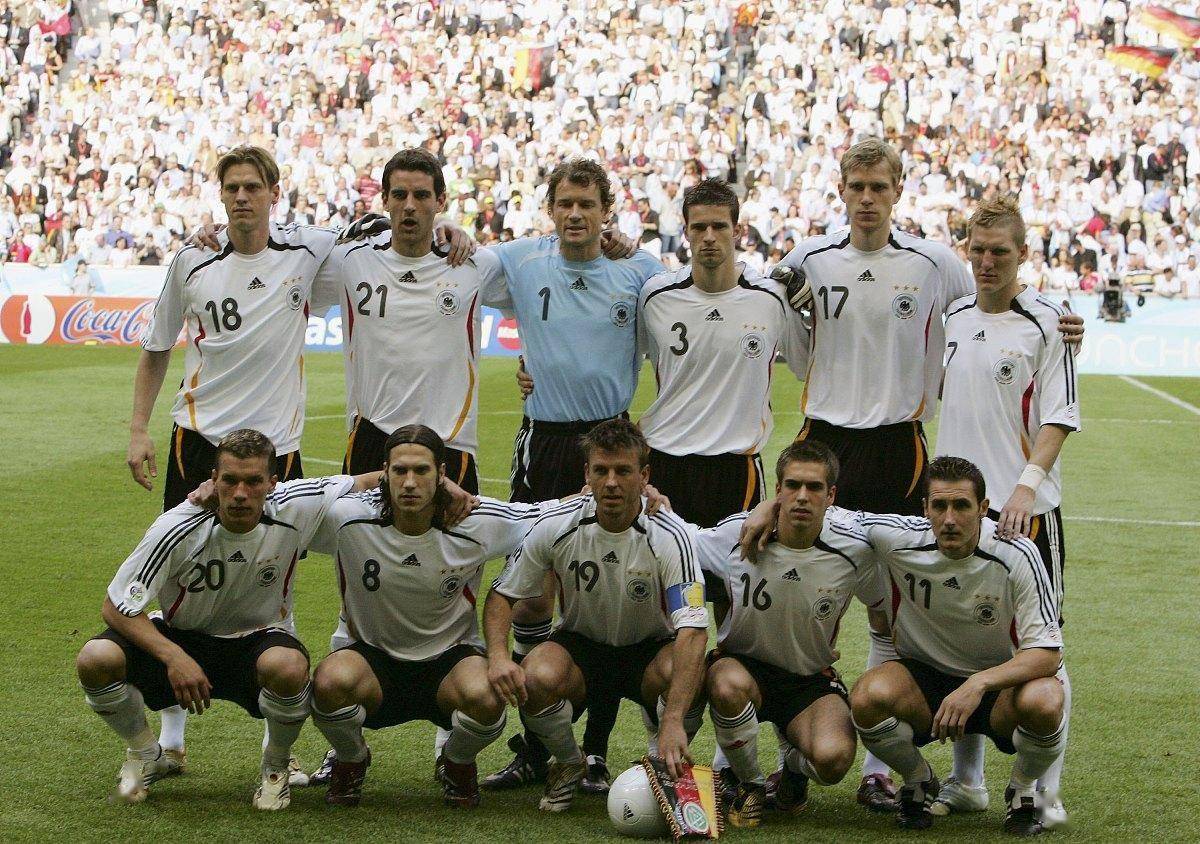 斯洛伐克球队不败收官,展现团队实力 斯洛伐克球队不败收官,展现团队实力