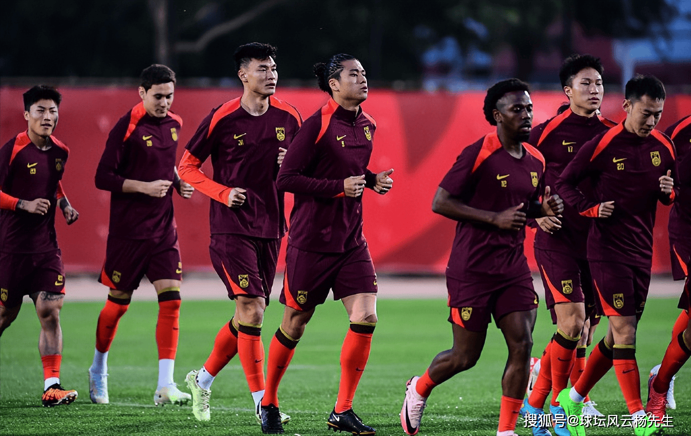 关于球员备战状态火热,冲击胜利气势如虹的信息 关于球员备战状态火热,冲击胜利气势如虹的信息