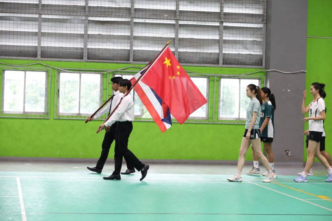 体育舞台上掀起一场国际友谊赛热潮 体育舞台上掀起一场国际友谊赛热潮