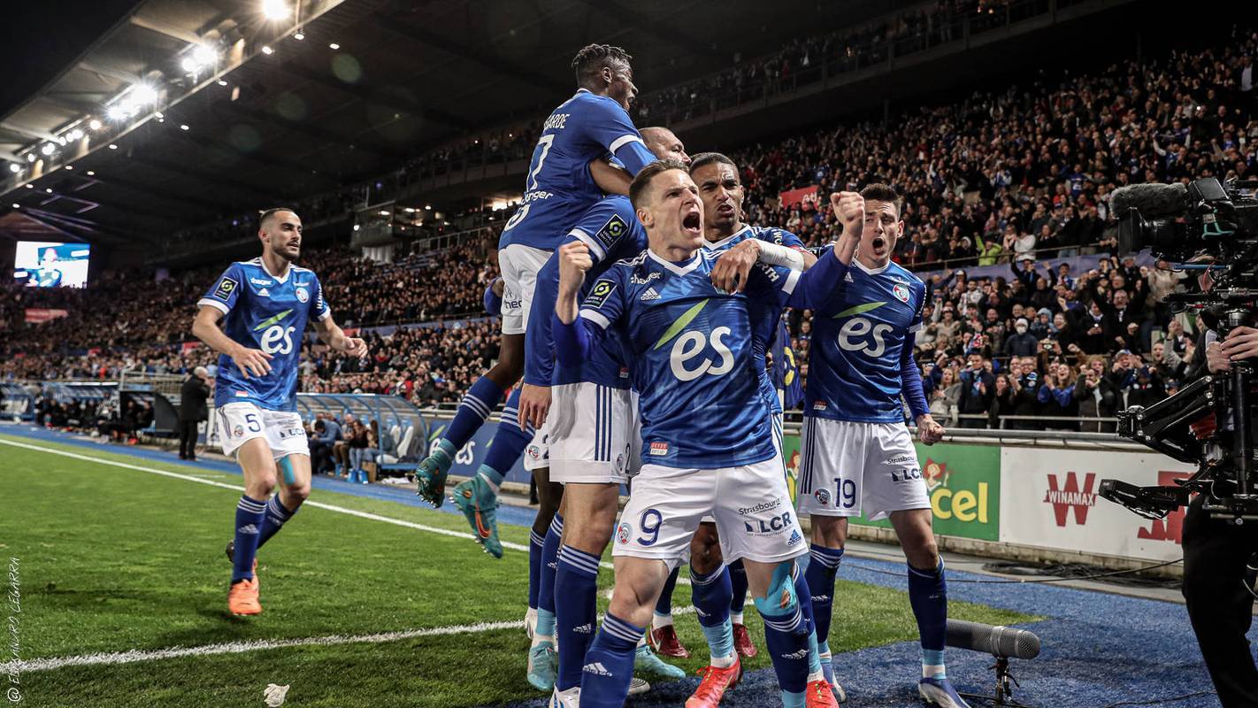 梅斯球员被曝光参加聚会,引发球队内部纠纷的简单介绍 梅斯球员被曝光参加聚会,引发球队内部纠纷的简单介绍