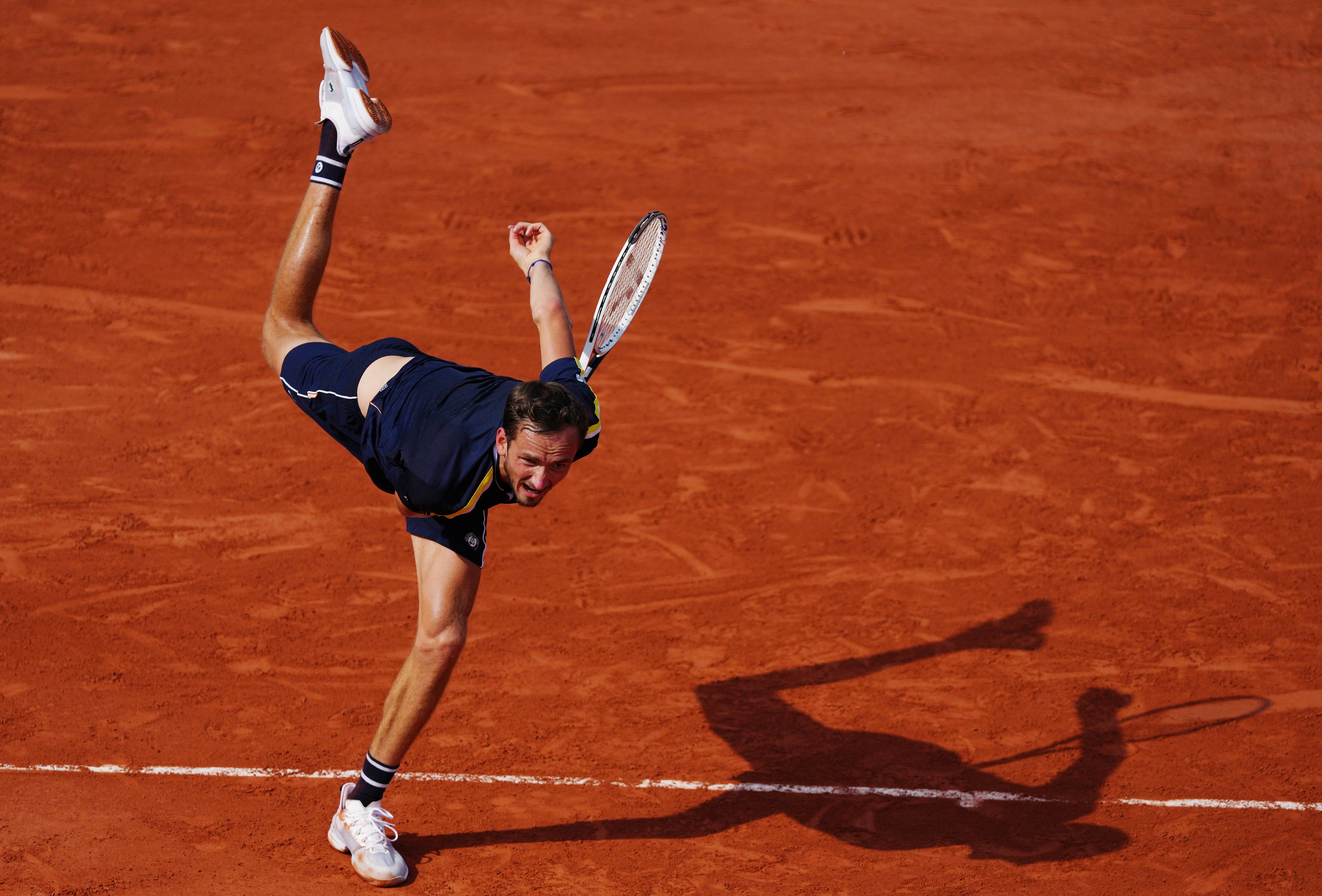 美国网球队碾压德国网球队,梅德韦杰夫爆发神勇的简单介绍 美国网球队碾压德国网球队,梅德韦杰夫爆发神勇的简单介绍