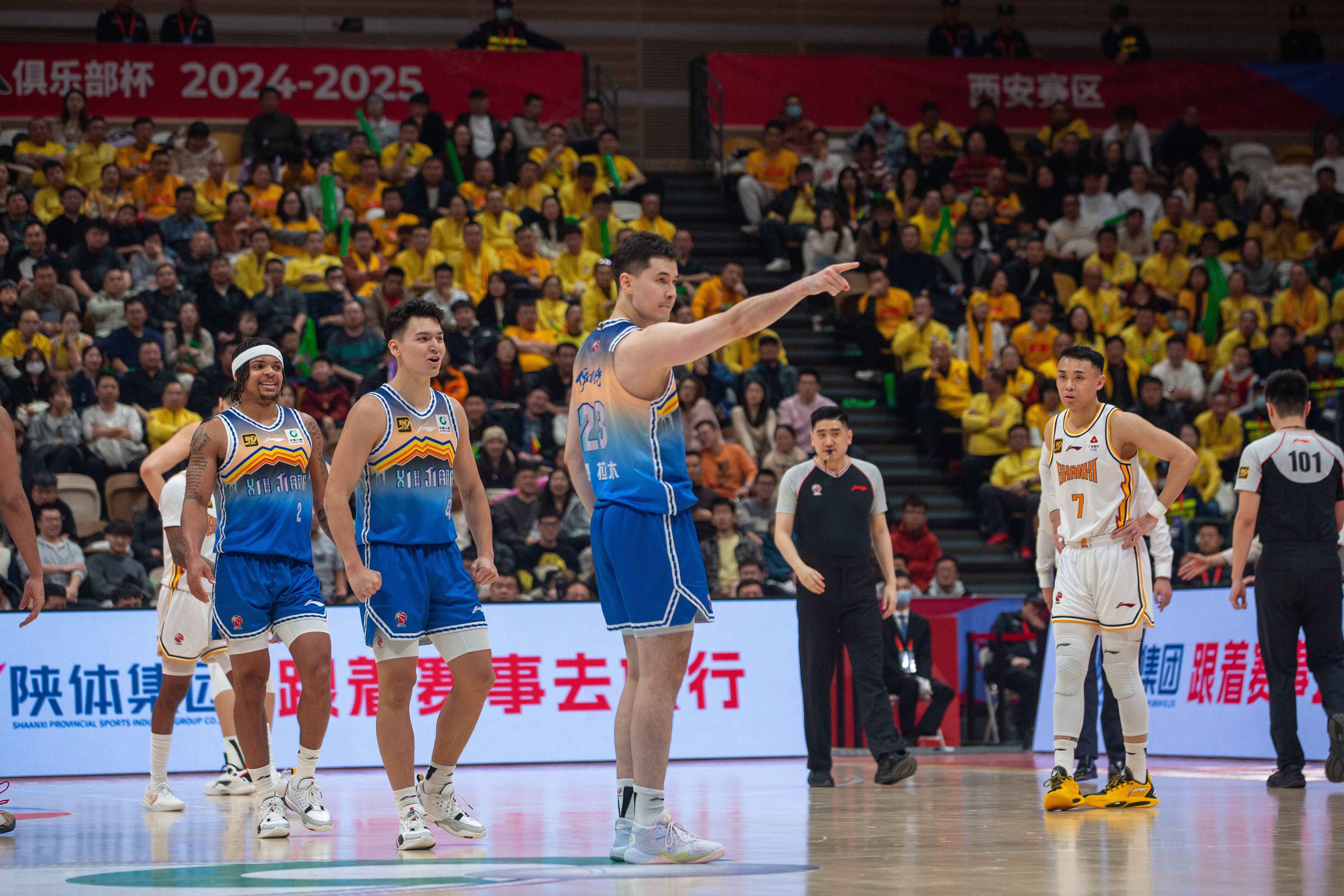 包含新疆队客场挑战山西,队内年轻球员崭露头角的词条 包含新疆队客场挑战山西,队内年轻球员崭露头角的词条