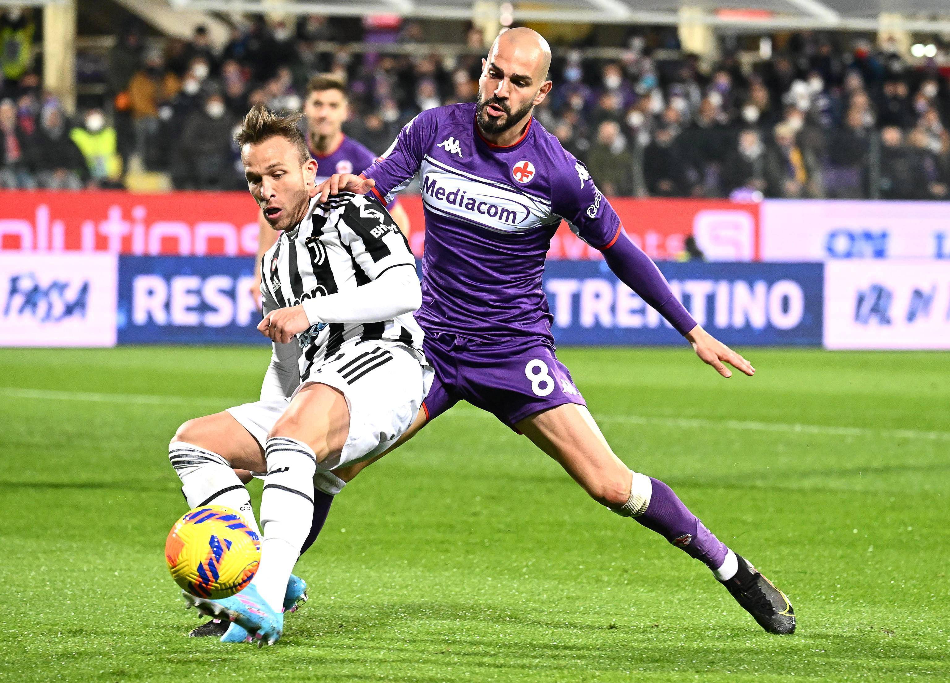 意大利足球经典:佛罗伦萨斩获关键胜利 意大利足球经典:佛罗伦萨斩获关键胜利