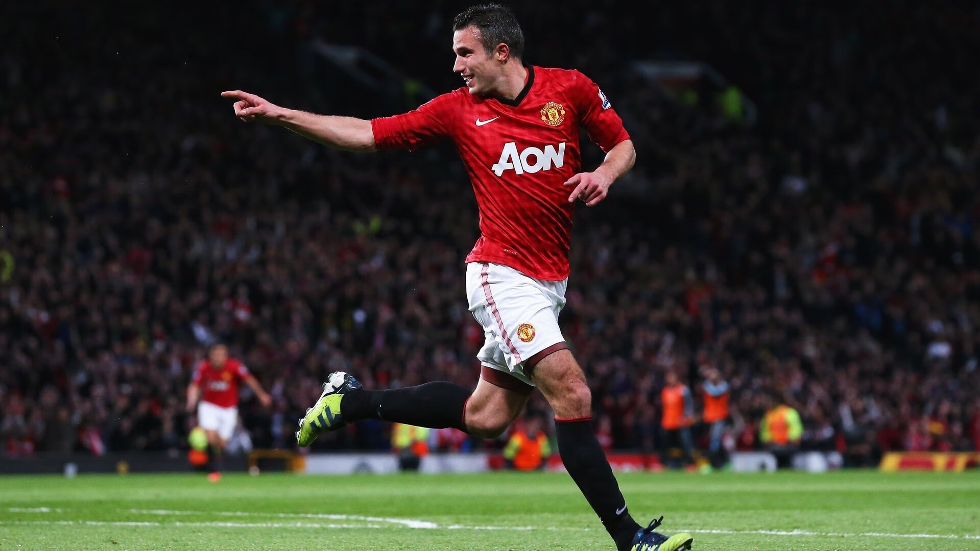 拜仁铁血战术正面击溃巴西，赖斯状态火热成中场新核